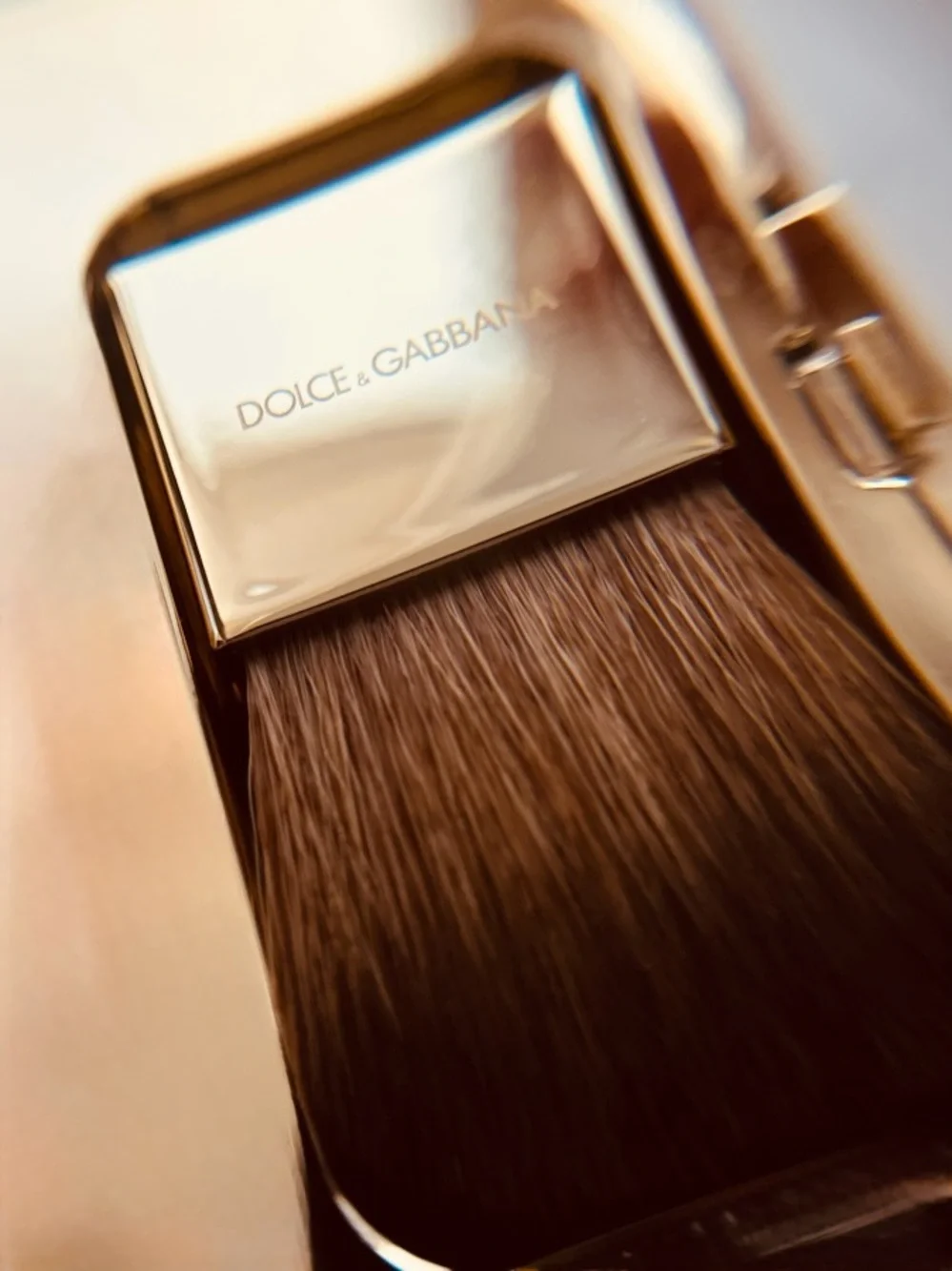 Dolce & Gabbana Blush of Roses Cheek Powder – 500 Apricot